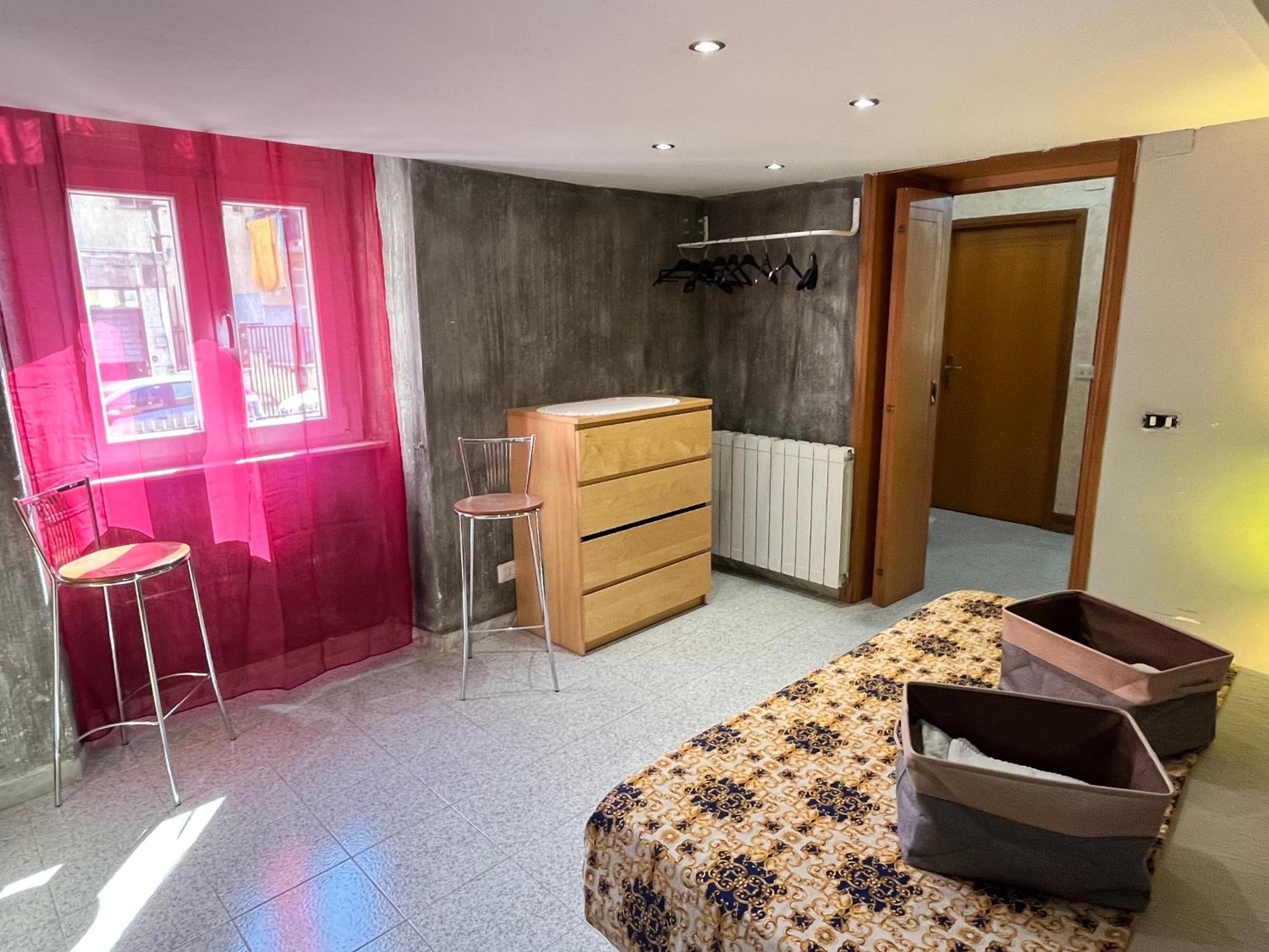 Romuhouse Economy Apartment Metro B מראה חיצוני תמונה